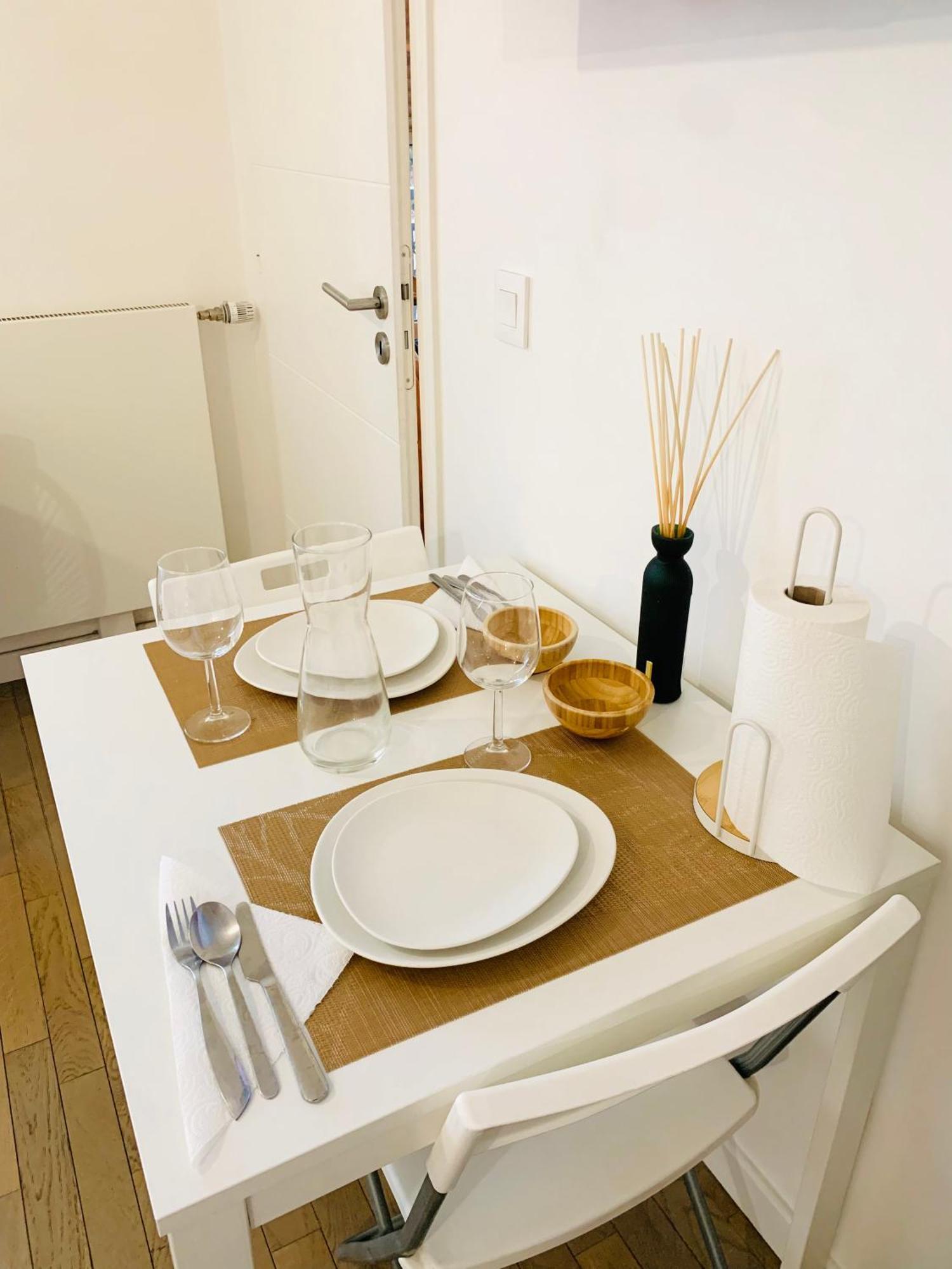Le Bali Cosy House - T2 Lumineux Et Moderne En Plein Centre Ville De Maisons-Alfort Kültér fotó